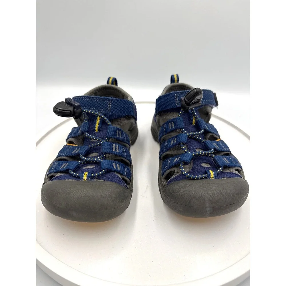 Keen Newport H2 Sandals 10 Blue Gorpcore Outdoorsy Waterproof Closed Toe 1009938